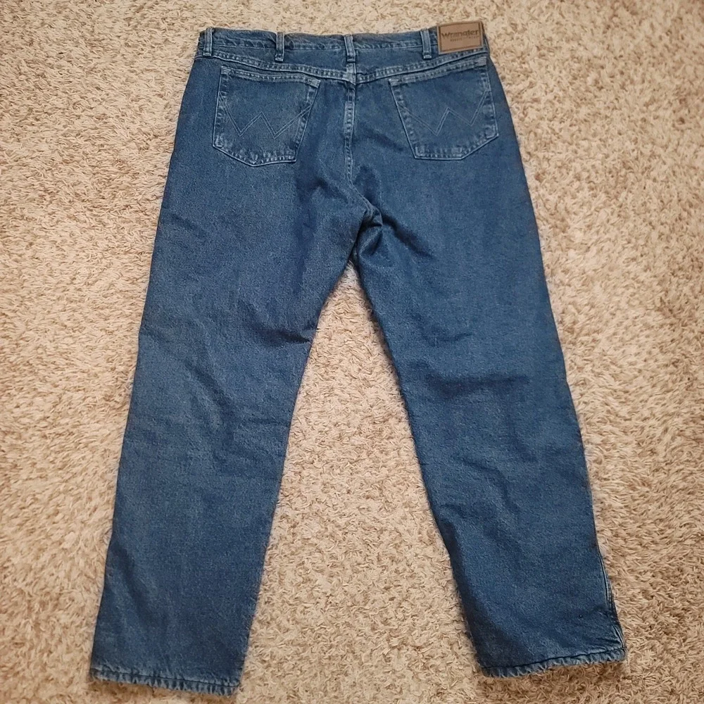 Wrangler Rugged Wear Jeans Mens‎ 38x30 Blue Quilted Red Lined Insulated Denim